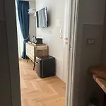 Romirooms 3* Bari