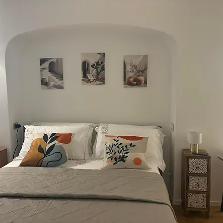 Romirooms Πανσιόν 3*