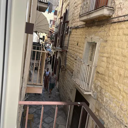 Romirooms Bari