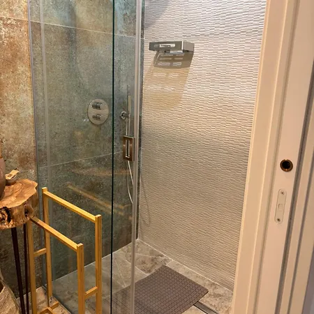 Πανσιόν Romirooms Μπάρι