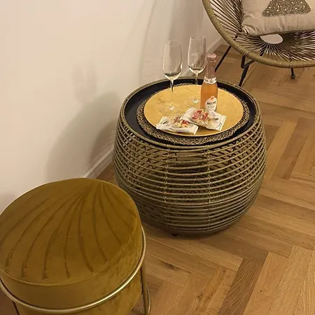 Romirooms Bari